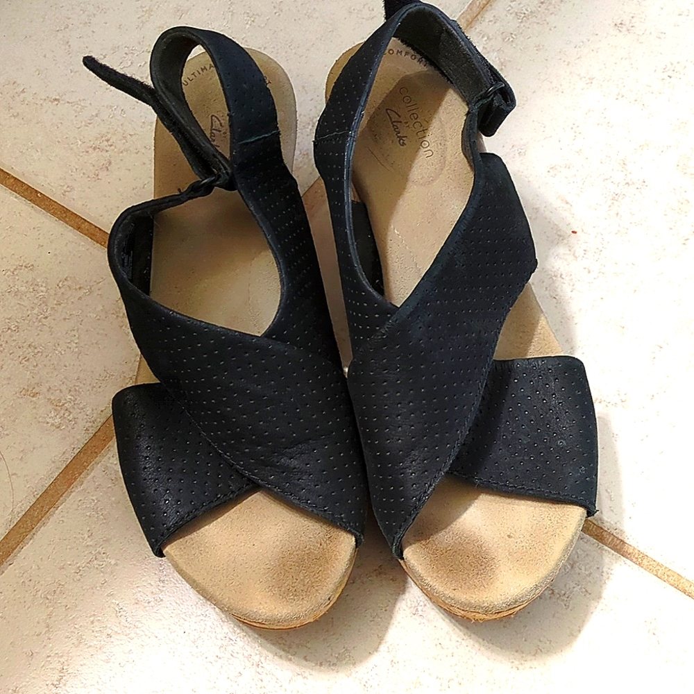 Clark's 8.5 cork wedges